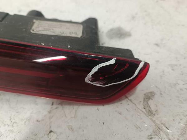 FEU ARRIERE GAUCHE RENAULT - Vue 4